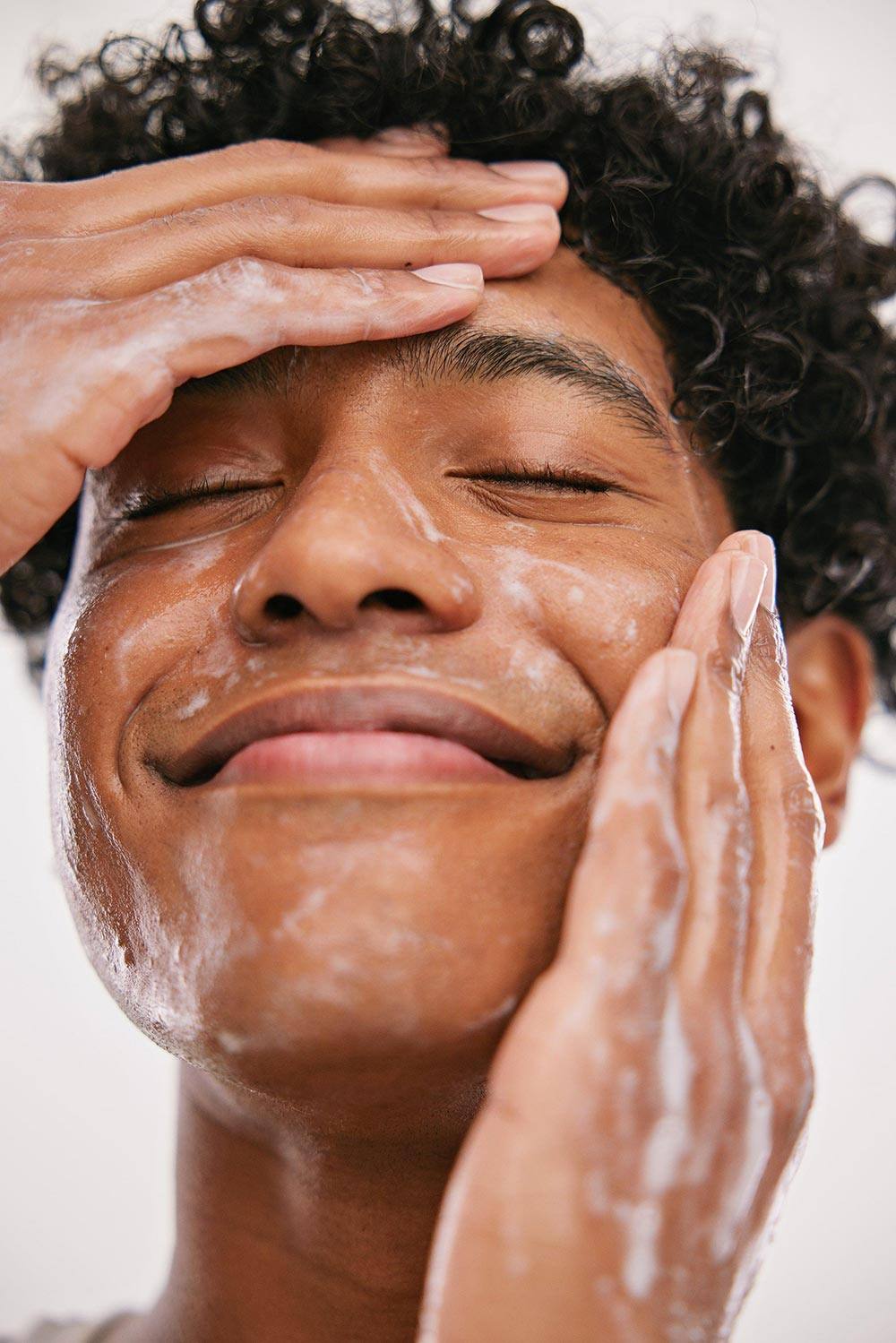 pH-In™ The Cleanser - Indeed laboratories